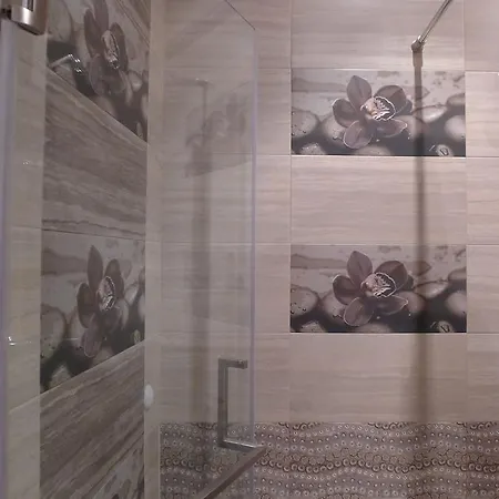 Sea Garden Lux Апартаменты *